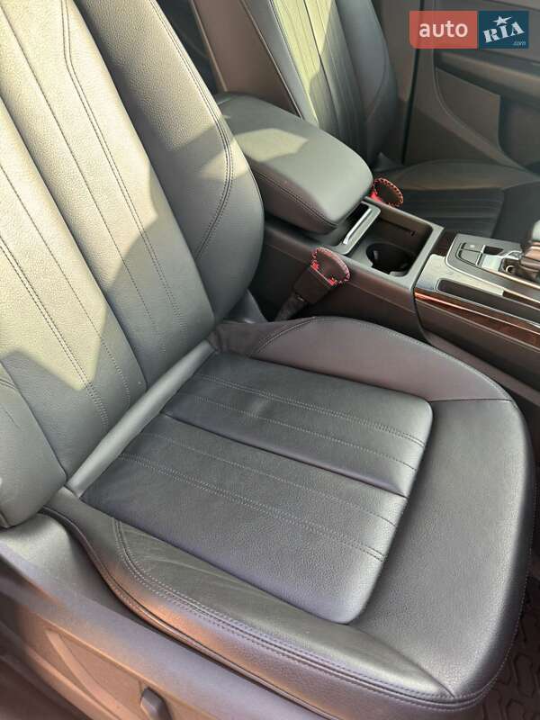 Внедорожник / Кроссовер Audi Q5 2019 в Львове фото 33 Внедорожник / Кроссовер Audi Q5 2019 в Львове