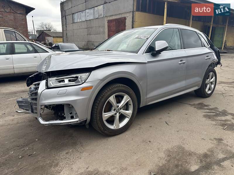 Внедорожник / Кроссовер Audi Q5 2020 в Виннице фото Внедорожник / Кроссовер Audi Q5 2020 в Виннице