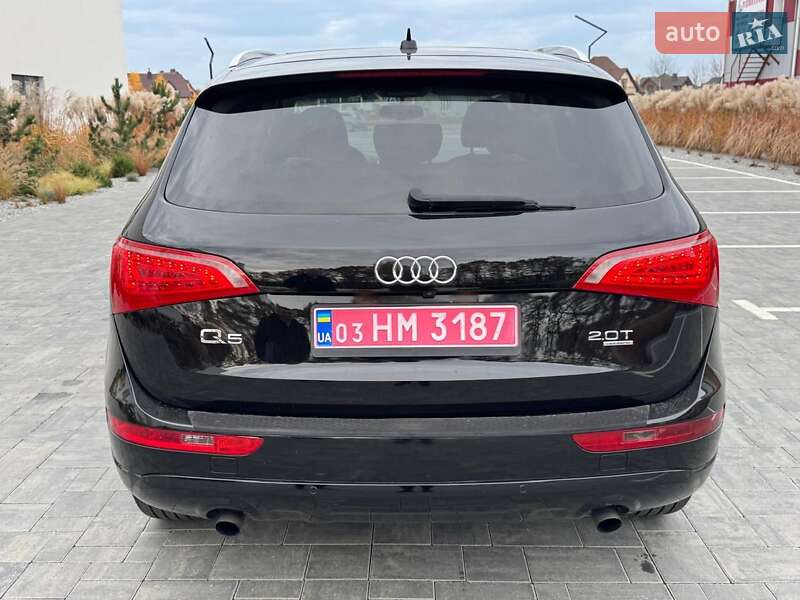 Позашляховик / Кросовер Audi Q5 2011 в Луцьку