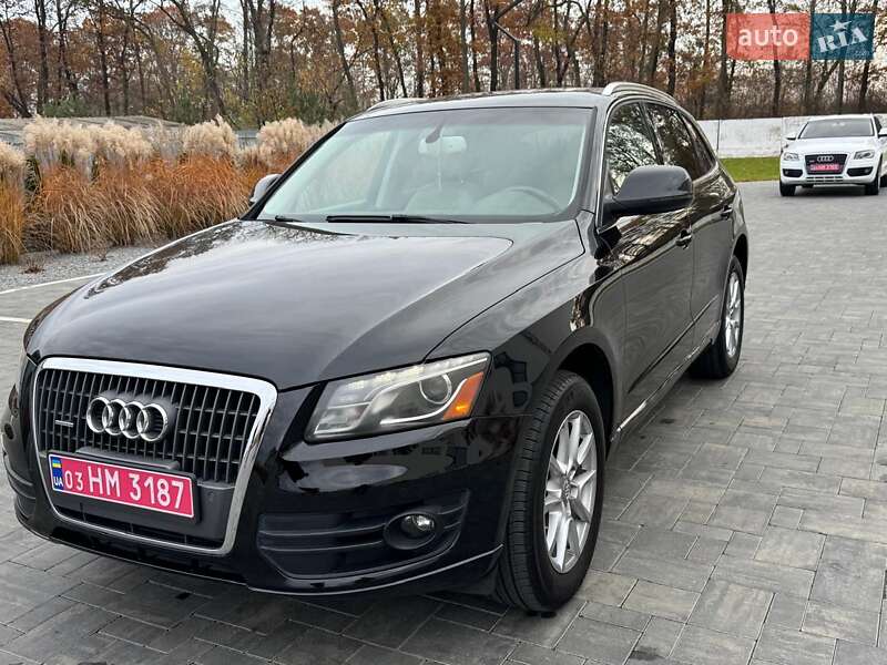 Позашляховик / Кросовер Audi Q5 2011 в Луцьку