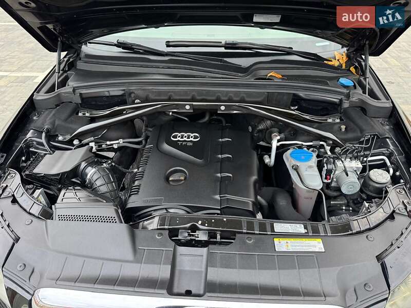 Позашляховик / Кросовер Audi Q5 2011 в Луцьку