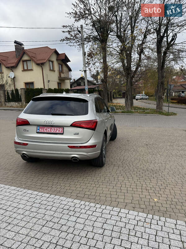 Позашляховик / Кросовер Audi Q5 2015 в Дублянах