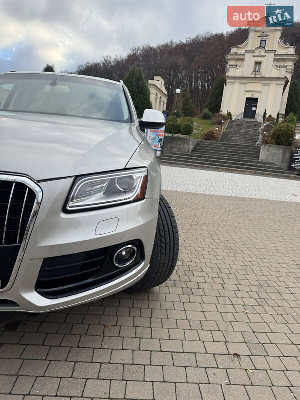 Позашляховик / Кросовер Audi Q5 2015 в Дублянах