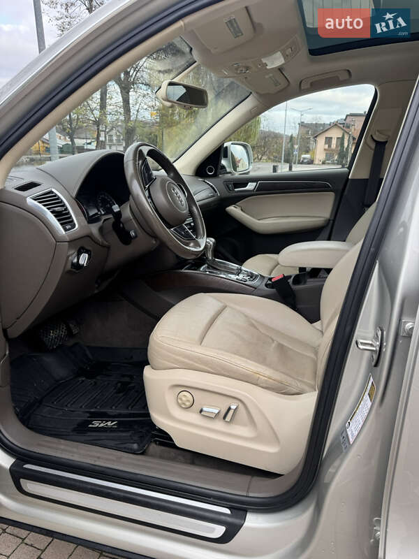 Позашляховик / Кросовер Audi Q5 2015 в Дублянах