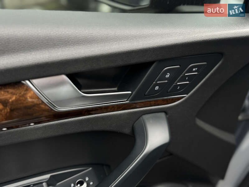 Позашляховик / Кросовер Audi Q5 2017 в Хмельницькому фото 14 Позашляховик / Кросовер Audi Q5 2017 в Хмельницькому