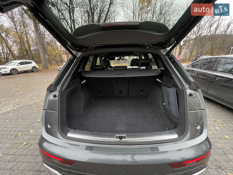 Внедорожник / Кроссовер Audi Q5 2018 в Львове фото 27 Внедорожник / Кроссовер Audi Q5 2018 в Львове