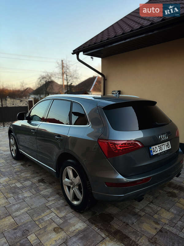 Внедорожник / Кроссовер Audi Q5 2012 в Иршаве