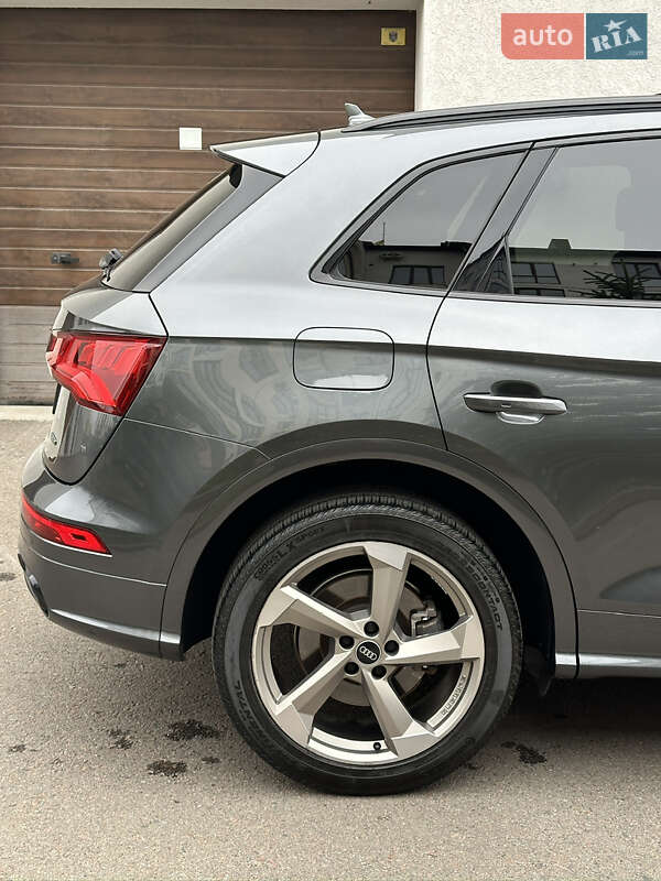 Внедорожник / Кроссовер Audi Q5 2020 в Киеве фото 19 Внедорожник / Кроссовер Audi Q5 2020 в Киеве