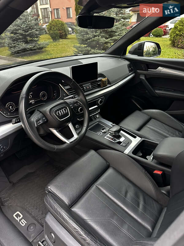 Внедорожник / Кроссовер Audi Q5 2020 в Киеве фото 26 Внедорожник / Кроссовер Audi Q5 2020 в Киеве