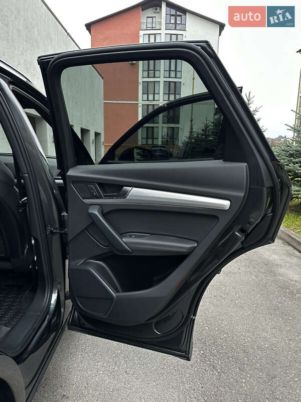 Внедорожник / Кроссовер Audi Q5 2020 в Киеве фото 33 Внедорожник / Кроссовер Audi Q5 2020 в Киеве