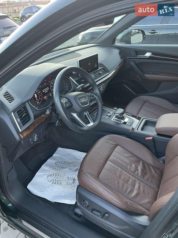 Позашляховик / Кросовер Audi Q5 2018 в Луцьку фото 27 Позашляховик / Кросовер Audi Q5 2018 в Луцьку