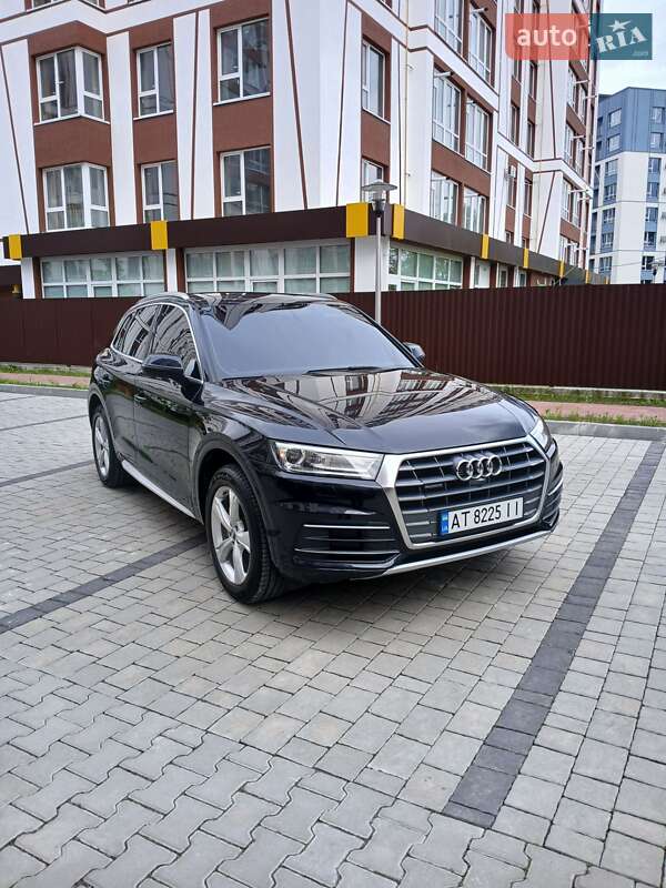 Внедорожник / Кроссовер Audi Q5 2019 в Ивано-Франковске