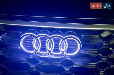 Позашляховик / Кросовер Audi Q5 2023 в Івано-Франківську