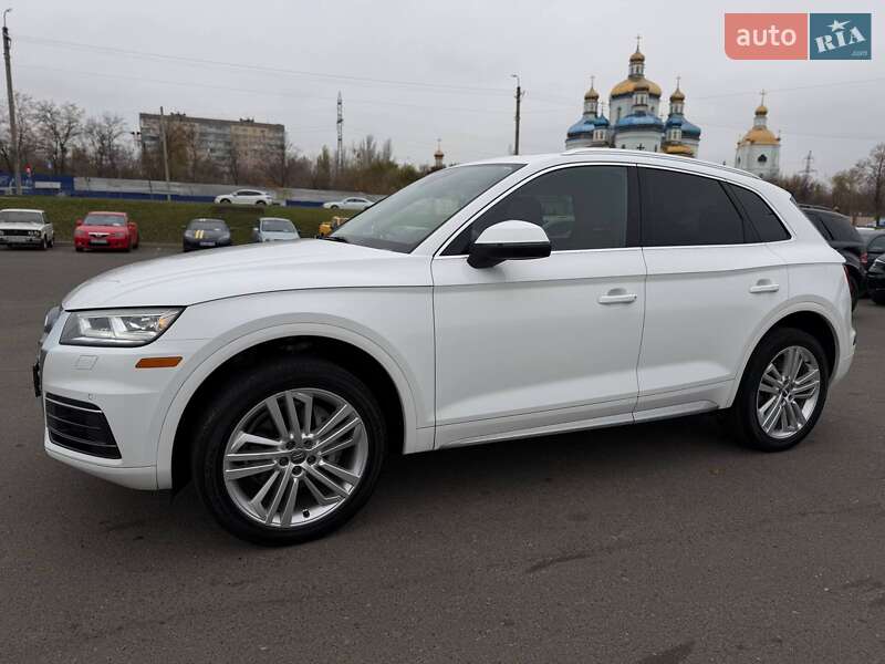 Позашляховик / Кросовер Audi Q5 2018 в Кривому Розі