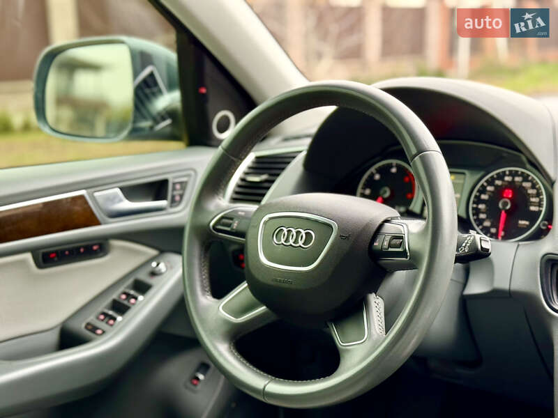 Позашляховик / Кросовер Audi Q5 2013 в Києві