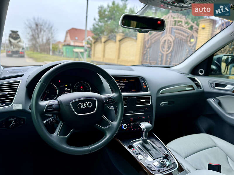 Позашляховик / Кросовер Audi Q5 2013 в Києві