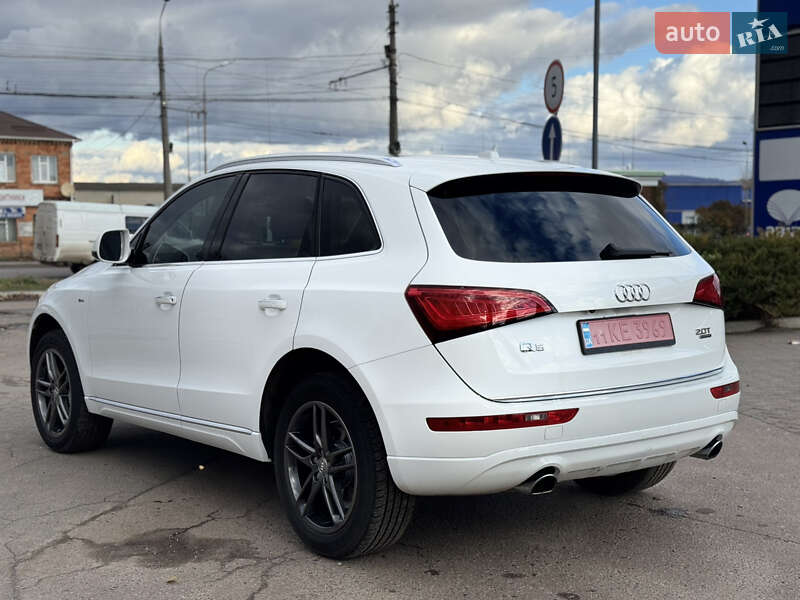 Внедорожник / Кроссовер Audi Q5 2016 в Сумах