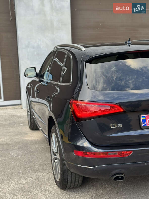 Позашляховик / Кросовер Audi Q5 2013 в Володимирі