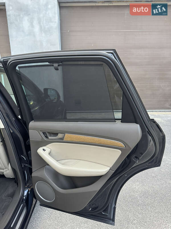 Позашляховик / Кросовер Audi Q5 2013 в Володимирі