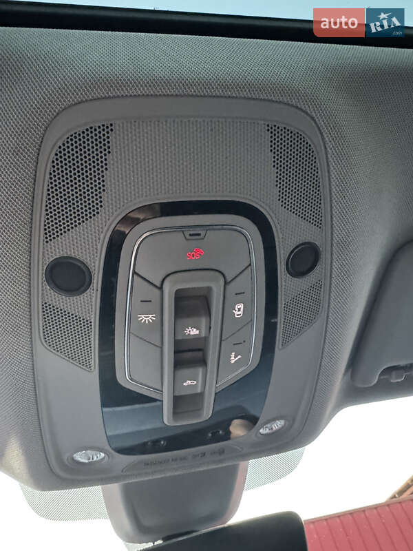 Позашляховик / Кросовер Audi Q5 2021 в Володимирі