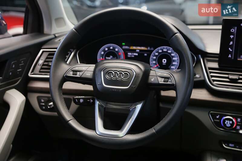 Позашляховик / Кросовер Audi Q5 2024 в Києві