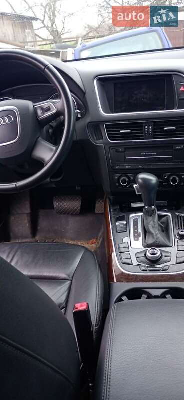 Внедорожник / Кроссовер Audi Q5 2011 в Киеве