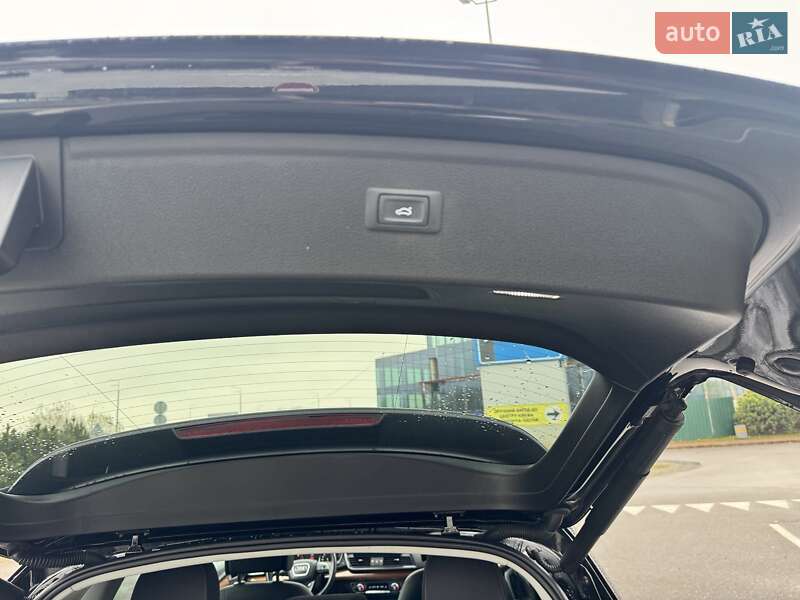 Внедорожник / Кроссовер Audi Q5 2020 в Киеве