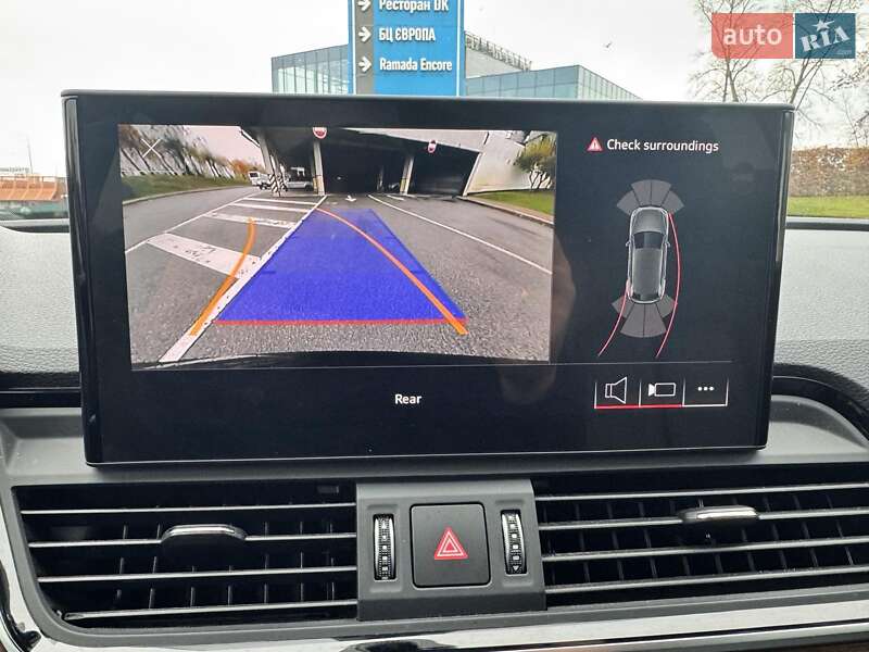 Внедорожник / Кроссовер Audi Q5 2020 в Киеве