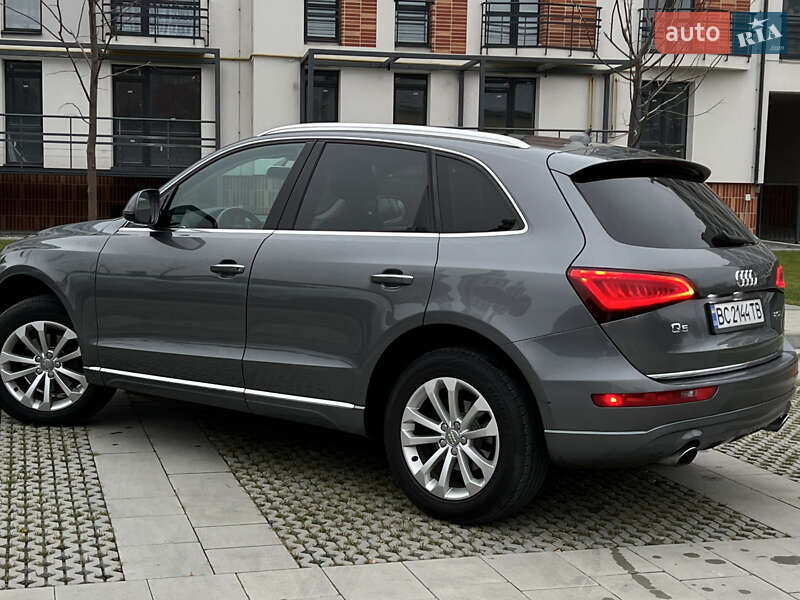 Внедорожник / Кроссовер Audi Q5 2015 в Самборе