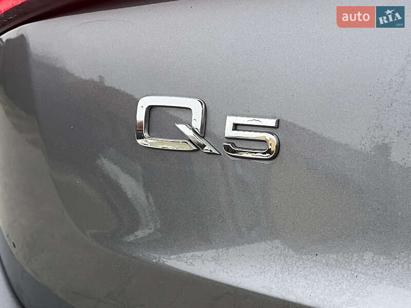 Внедорожник / Кроссовер Audi Q5 2015 в Самборе