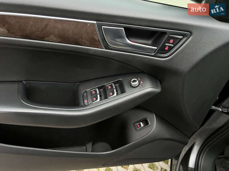 Внедорожник / Кроссовер Audi Q5 2015 в Самборе