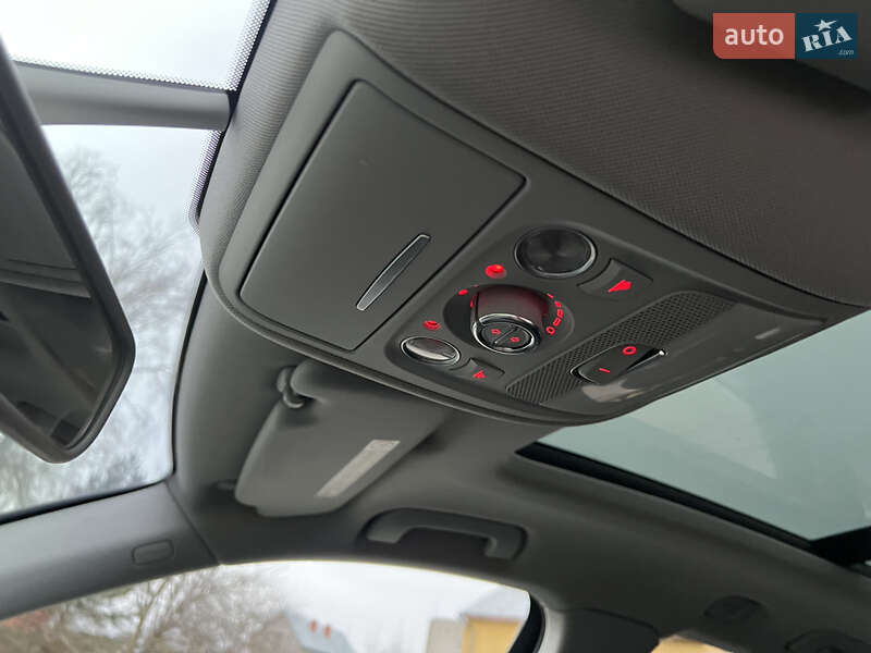 Внедорожник / Кроссовер Audi Q5 2015 в Самборе