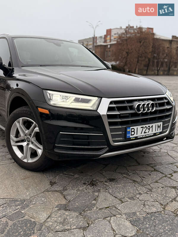 Позашляховик / Кросовер Audi Q5 2018 в Кременчуці фото Позашляховик / Кросовер Audi Q5 2018 в Кременчуці