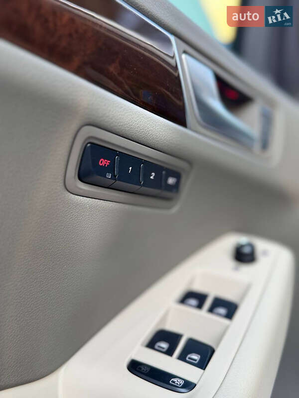 Внедорожник / Кроссовер Audi Q5 2012 в Тернополе