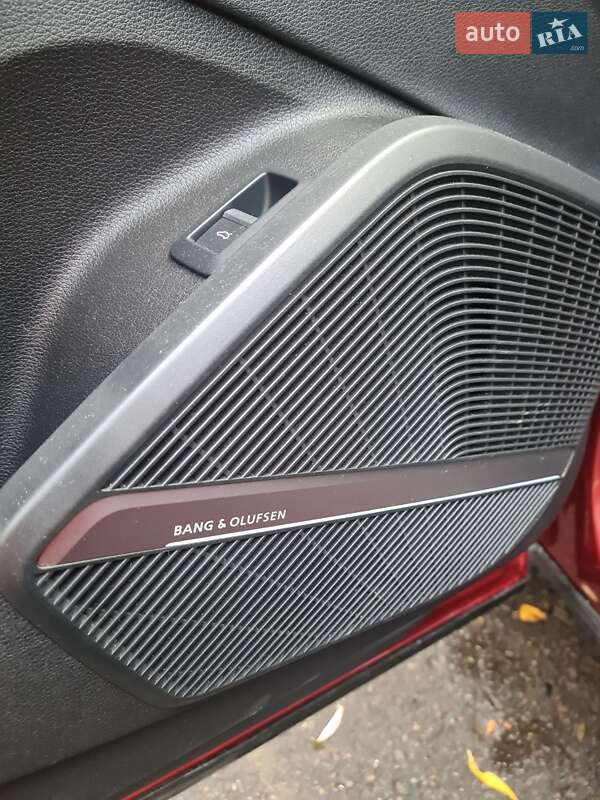 Позашляховик / Кросовер Audi Q5 2017 в Трускавці