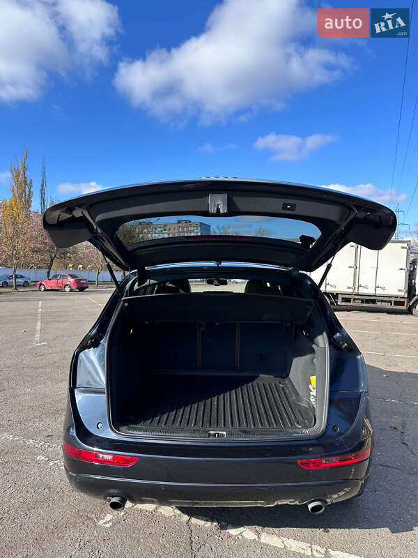 Внедорожник / Кроссовер Audi Q5 2011 в Кривом Роге