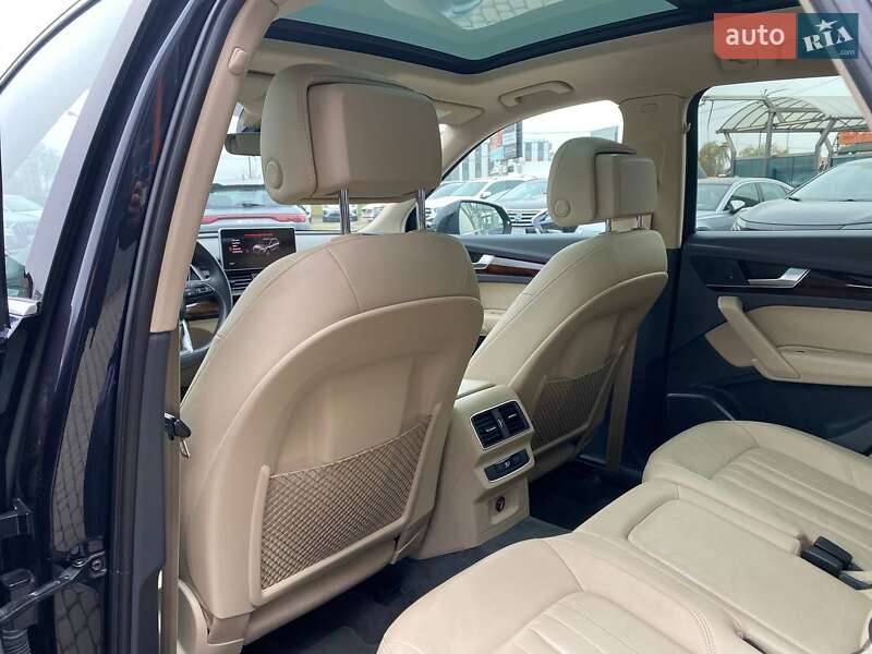 Позашляховик / Кросовер Audi Q5 2017 в Львові фото 24 Позашляховик / Кросовер Audi Q5 2017 в Львові