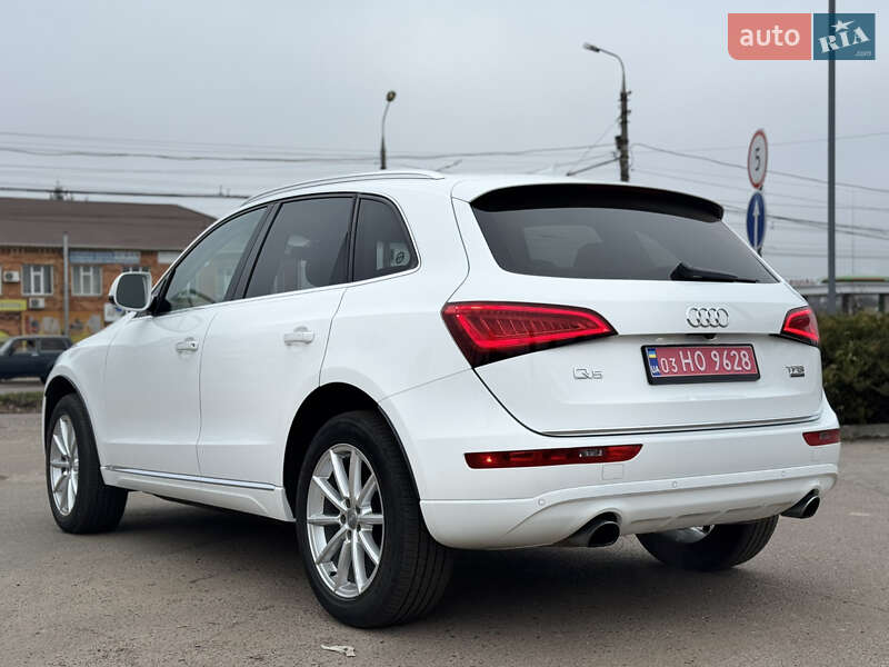 Позашляховик / Кросовер Audi Q5 2016 в Сумах