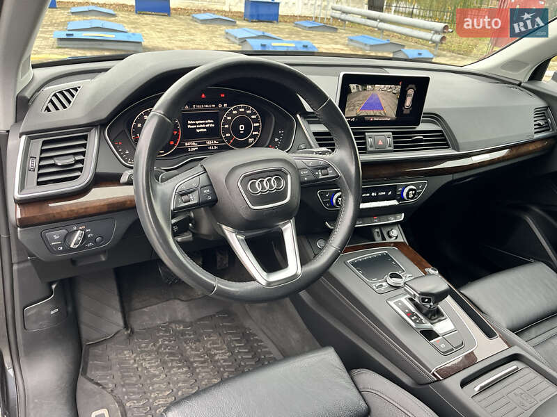 Внедорожник / Кроссовер Audi Q5 2019 в Василькове