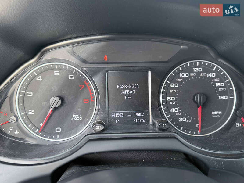 Позашляховик / Кросовер Audi Q5 2011 в Сваляві