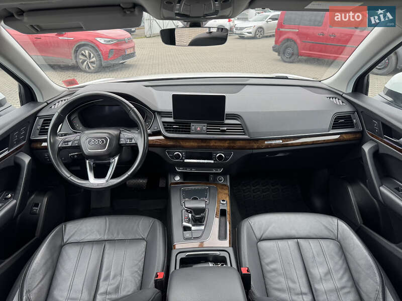 Позашляховик / Кросовер Audi Q5 2017 в Луцьку фото 21 Позашляховик / Кросовер Audi Q5 2017 в Луцьку