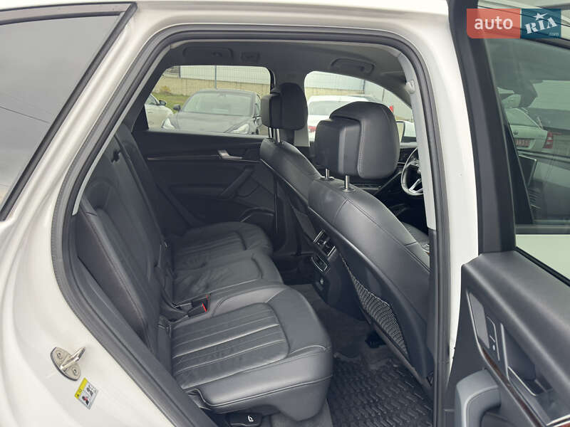 Позашляховик / Кросовер Audi Q5 2017 в Луцьку фото 31 Позашляховик / Кросовер Audi Q5 2017 в Луцьку