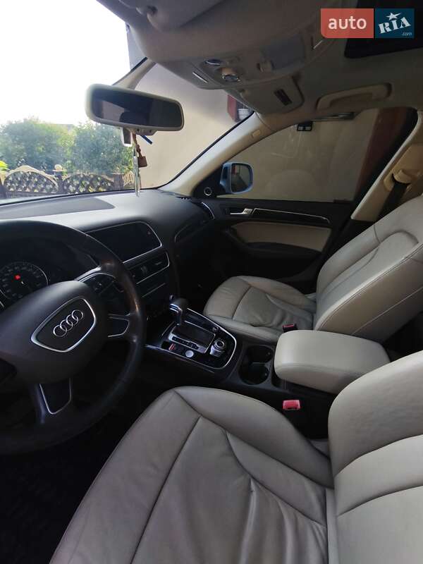 Внедорожник / Кроссовер Audi Q5 2014 в Тысменице