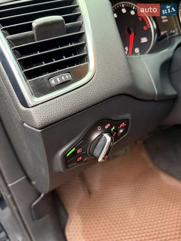 Внедорожник / Кроссовер Audi Q5 2010 в Луцке фото 23 Внедорожник / Кроссовер Audi Q5 2010 в Луцке