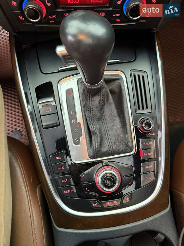 Внедорожник / Кроссовер Audi Q5 2010 в Луцке фото 29 Внедорожник / Кроссовер Audi Q5 2010 в Луцке