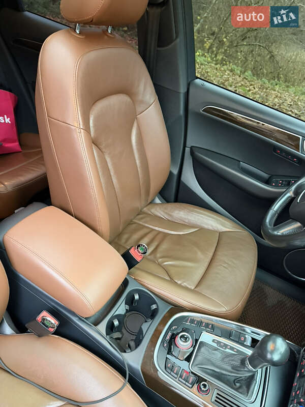 Внедорожник / Кроссовер Audi Q5 2010 в Луцке фото 39 Внедорожник / Кроссовер Audi Q5 2010 в Луцке
