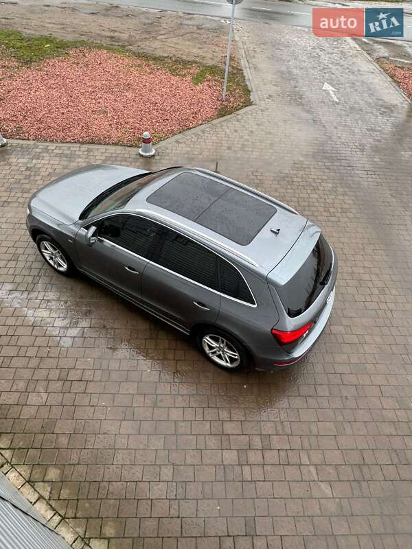 Позашляховик / Кросовер Audi Q5 2012 в Львові фото 4 Позашляховик / Кросовер Audi Q5 2012 в Львові