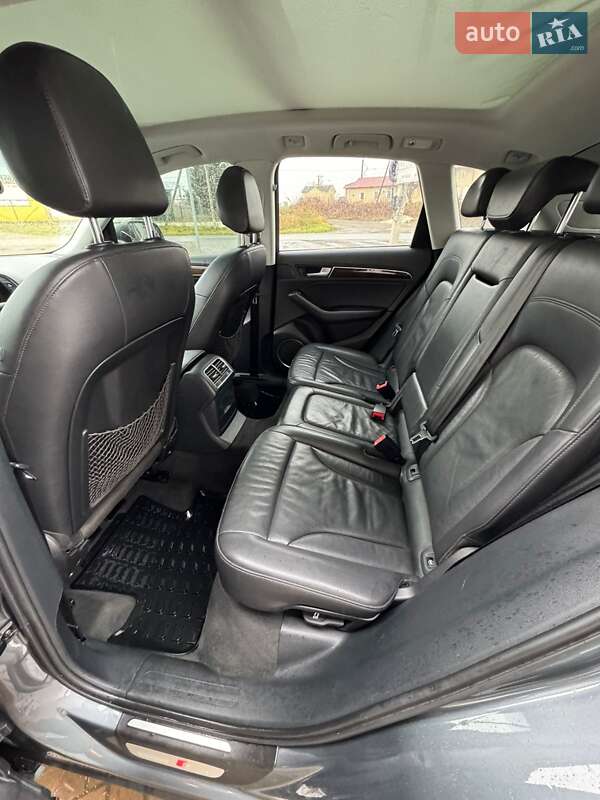 Позашляховик / Кросовер Audi Q5 2012 в Львові фото 16 Позашляховик / Кросовер Audi Q5 2012 в Львові