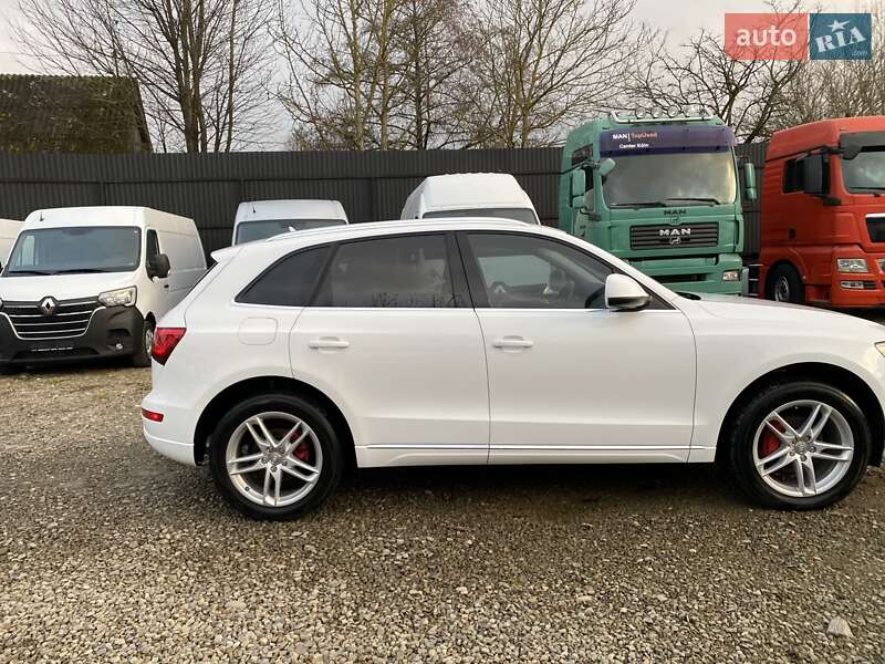 Внедорожник / Кроссовер Audi Q5 2014 в Мукачево