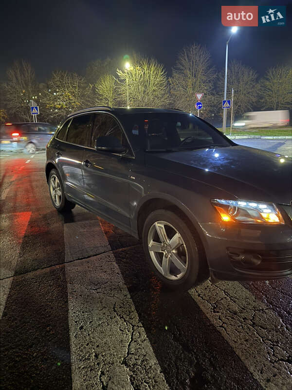 Внедорожник / Кроссовер Audi Q5 2010 в Луцке фото 60 Внедорожник / Кроссовер Audi Q5 2010 в Луцке